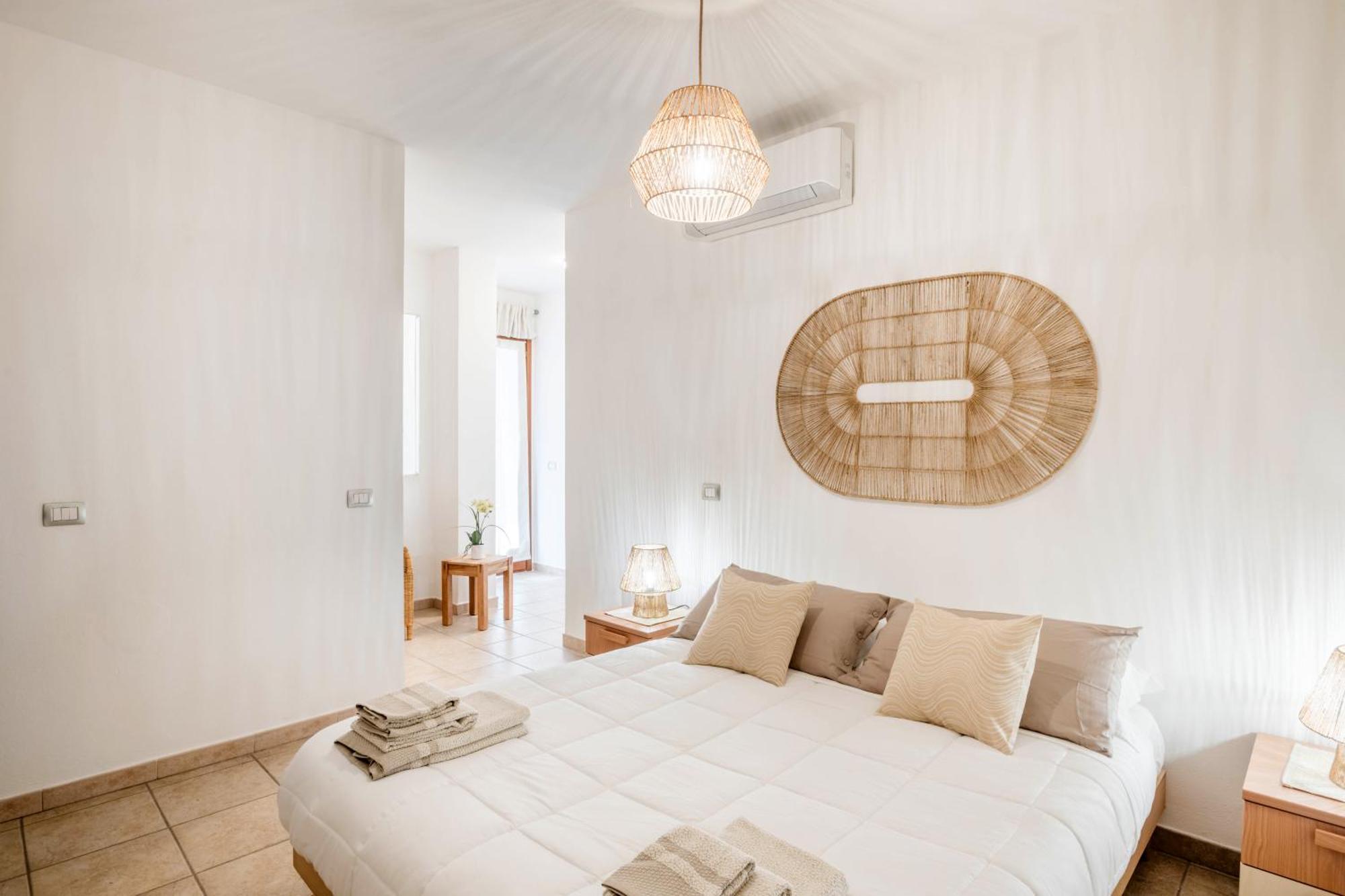 Sunway Luxury Apartments 2 Альгеро Екстер'єр фото
