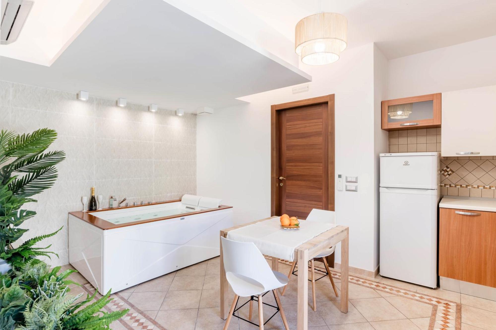 Sunway Luxury Apartments 2 Альгеро Екстер'єр фото