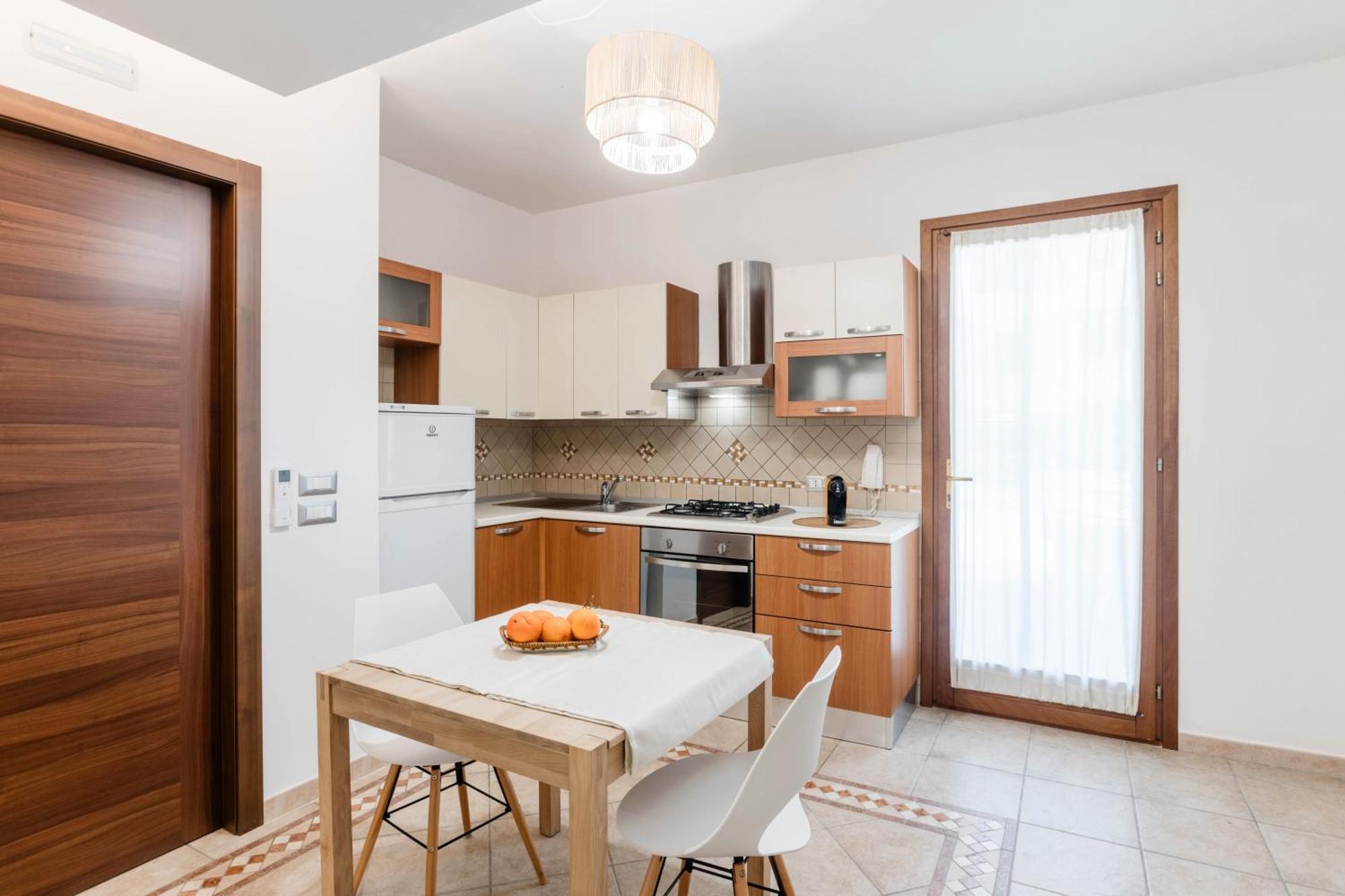 Sunway Luxury Apartments 2 Альгеро Екстер'єр фото